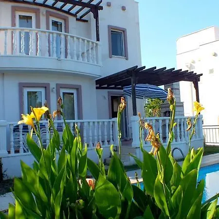 Holiday Gardens Villa Yalikavak